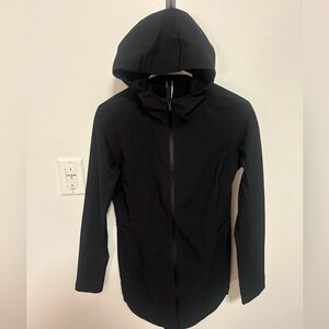 Black Lululemon Lightweight Windbreaker/Rain Jacket